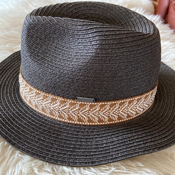 Element fedora - Picture 3 of 6